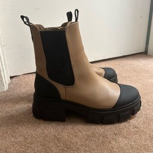 Target A New Day Chelsea Boots Size 6 Women’s